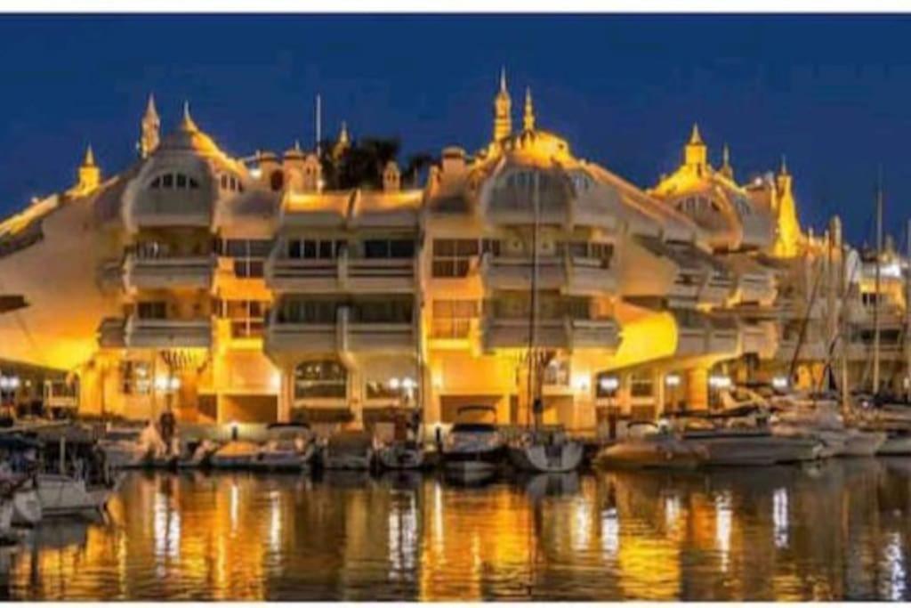 Edificio Minerva Benalmadena Costa Bonanza Sq Benalmádena Exterior foto